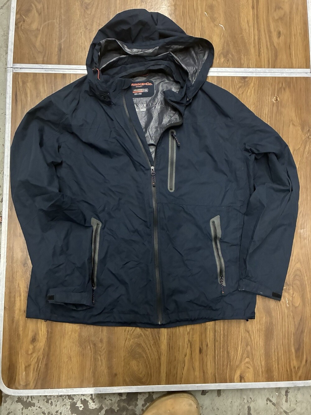 Hawke Co Sport Jacket Men M Blue  Performance Hood Zip Dynamic Fiber Made in USA